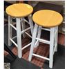 Image 1 : 3 WOOD BAR COUNTER STOOLS