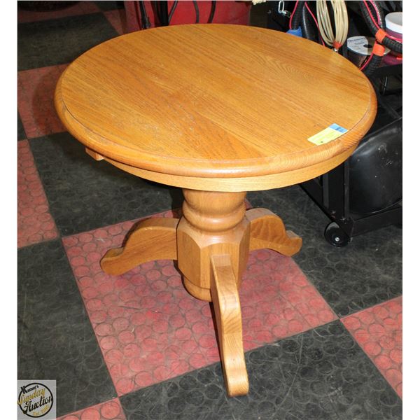 THREE LEGGED OAK END TABLE