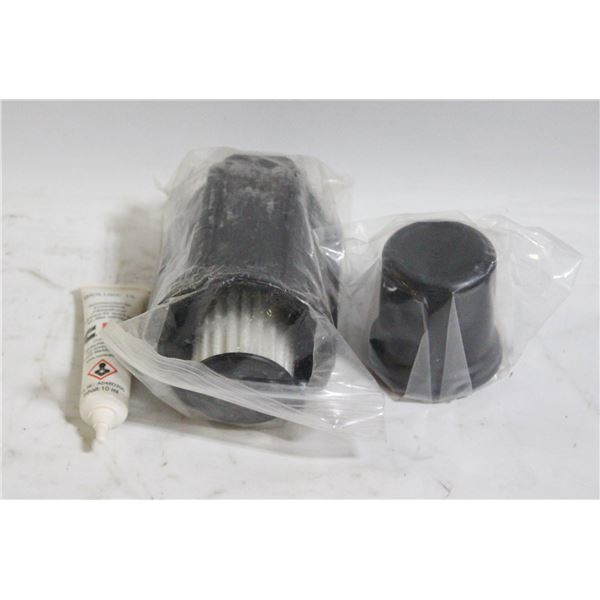 CUMMINS DEF FILTER - NEW IN SEALED PLASTIC