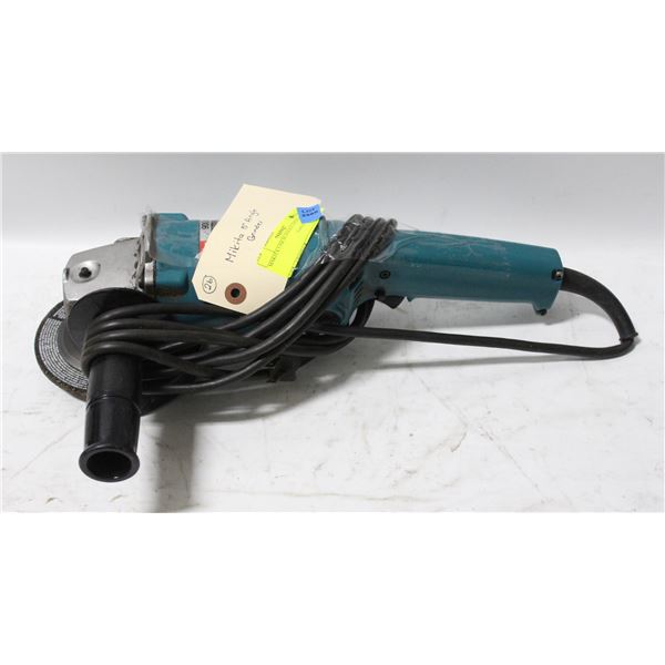 MAKITA 5 INCH ANGLE GRINDER