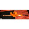 HEDGE TRIMMER - 13IN. - BLACK/DECKER - 110V