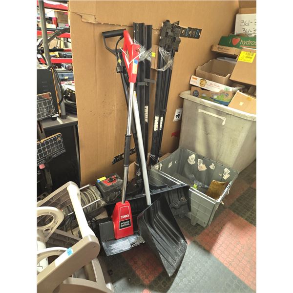 SHOVEL LOT: TORO SNOW SHOVEL TESTED