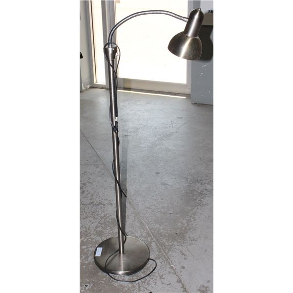 TALL STANDING LAMP