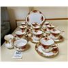 Image 1 : Royal Albert China B