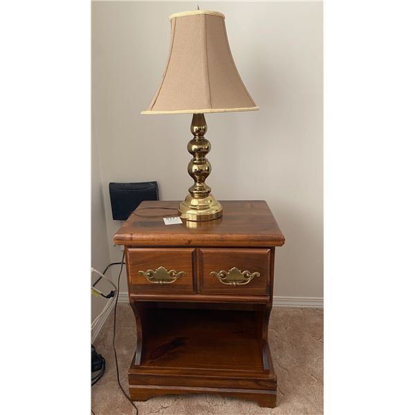 Side Table and Lamp B