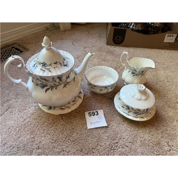 Royal Albert Brigadoon China B