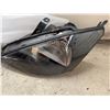 Image 2 : Ford Focus Headlights B
