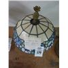 Image 2 : Small Cast Lamp w/Tiffany Style Leaded Glass Shade w/Pineapple Crown