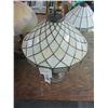 Image 2 : Ornate Bronze Vintage Lamp w/Leaded Glass Shade