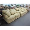 Image 3 : Craftmaster Gold Ornate Sofa Loveseat Set