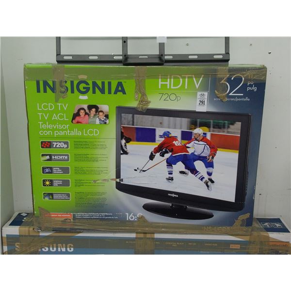 Insignia LCD  32"  TV