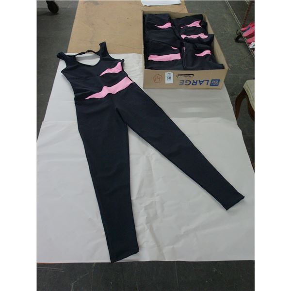 14-Ladies Stretch Athletic Outfit - 14 X $