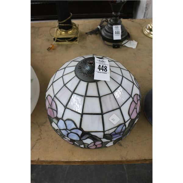 Ornate Tiffany Floral Leaded Glass Lamp Shade