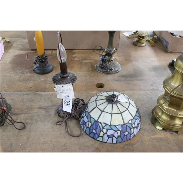Small Bronze Style Lamp w/Tiffany Style Floral Glass Shade
