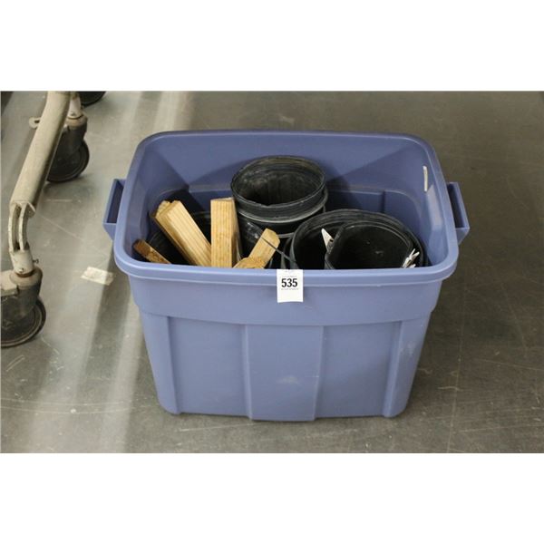 Bin w/Planting Pots/Stakes