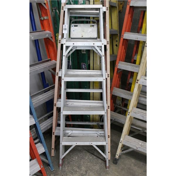 Alum. 5'  Stepladder