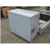 Image 2 : Insignia 3' Chest Freezer