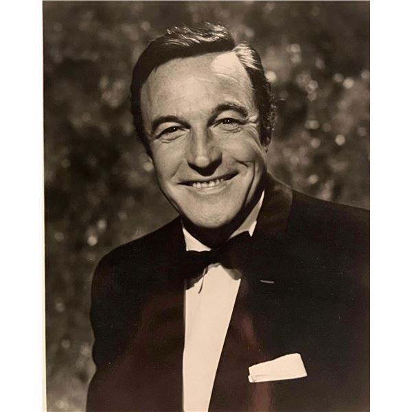 Gene Kelly unsigned photo