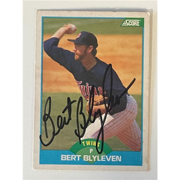 Minnesota Twins Bert Blyleven  1989 Score #215 signed trading card