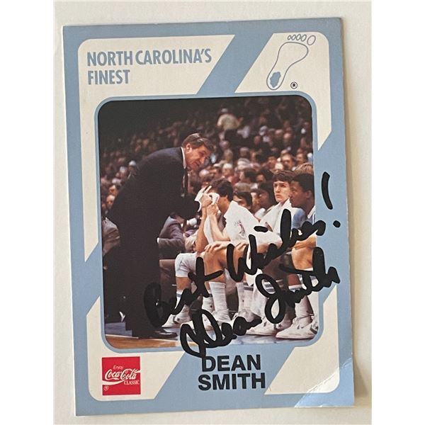 North Carolina Coach Dean Smith 1989 Collegiate #4 signed trading card
