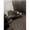 Image 2 : Elkay Metal Sink w/ Faucet & Sprayer 48" x 30" x 36"H