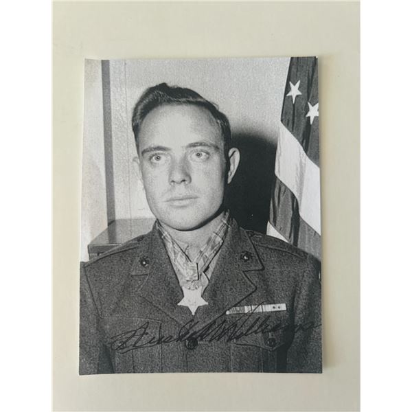 Medal of Honor Hershel W. Williams signed photo