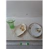 Image 1 : (2) Serving Plates (royal Winton) Green Glass Vase
