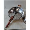 Image 2 : Stainless Steel WOK  with Utensils