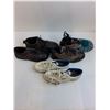 Image 3 : (3) Pairs of Women's Curling Shoes - Sizes 6/6.5, Curling Gloves, Small Brush
