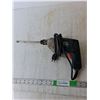 Image 1 : Black & Decker 3.5A VSR Corded Drill, Powers On