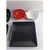 Image 4 : (2) Square Dining Plates, (8) Black Ceramic Bowls, Strainer and Corning Ware Dish
