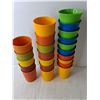 Image 3 : (22) Plastic Tupperware Children's Cups, Wooden Salad Serving Set
