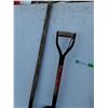 Image 5 : ** (5) Yard Tools: (2) Grain Shovels (2) Spades, Broom - CANNOT SHIP