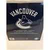 Image 4 : Vancouver Canucks Pub Glass & Ice Bucket Set in Box