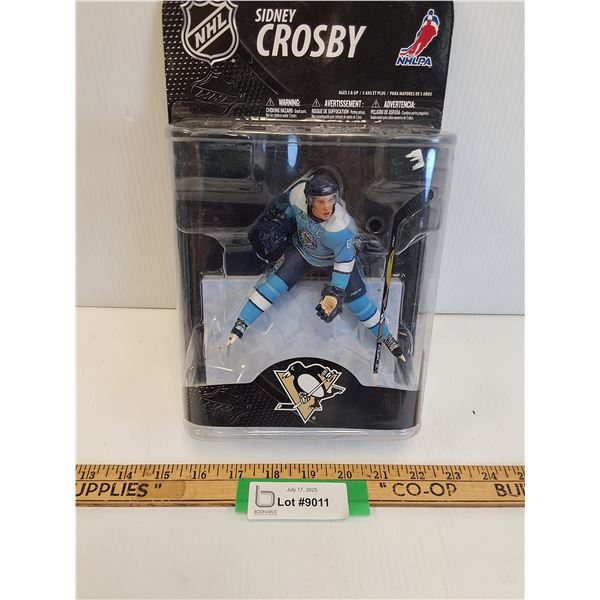 NHL Sidney Crosby Hockey Figurine in Box
