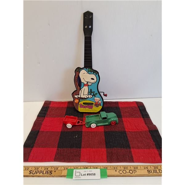 Snoopy Guitar Music Box- Reliable Plastic Pick up Truck And Trailer (Trailer Hitch Broken), Placemat