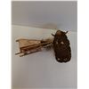 Image 6 : Handmade Indigenous Sled (PA 1968) & Muskox Figurine - 7" x 5"