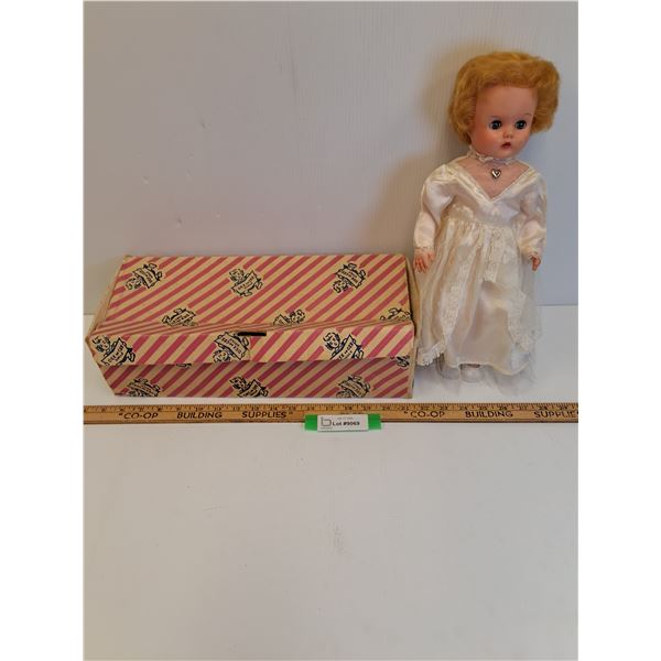 Vintage Dee & Cee Wedding Doll w/Box - 15"