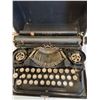 Image 2 : Antique Underwood Standard Portable Typewriter w/Case - 12" x 10" x 5"