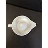 Image 3 : Vintage Sunkist Milk Glass Juicer/Reamer - 9" x 6" x 3"
