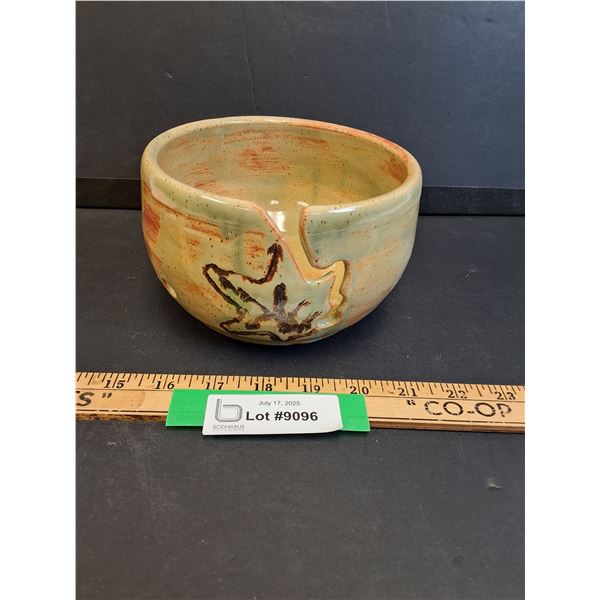 Maple Leaf Glazed Ceramic Pottery Bowl - 6" x 4"