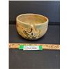 Image 1 : Maple Leaf Glazed Ceramic Pottery Bowl - 6" x 4"