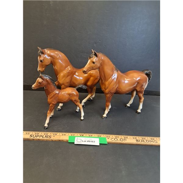 (3) Vintage Breyer Quarter Horse Family Figurines