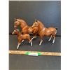 Image 1 : (3) Vintage Breyer Quarter Horse Family Figurines