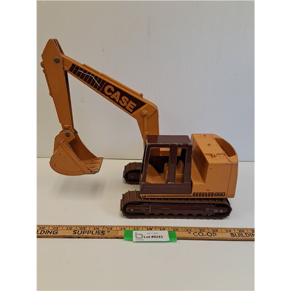 Case Back Hoe/Excavator Model 688 - Approx 1:18 Model Scale