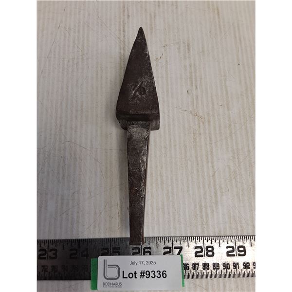 Antique 7/8 Hardy Tool