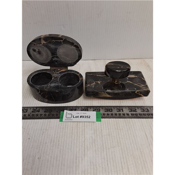 Vintage Marble Stamp & Ink Well (Chipped)