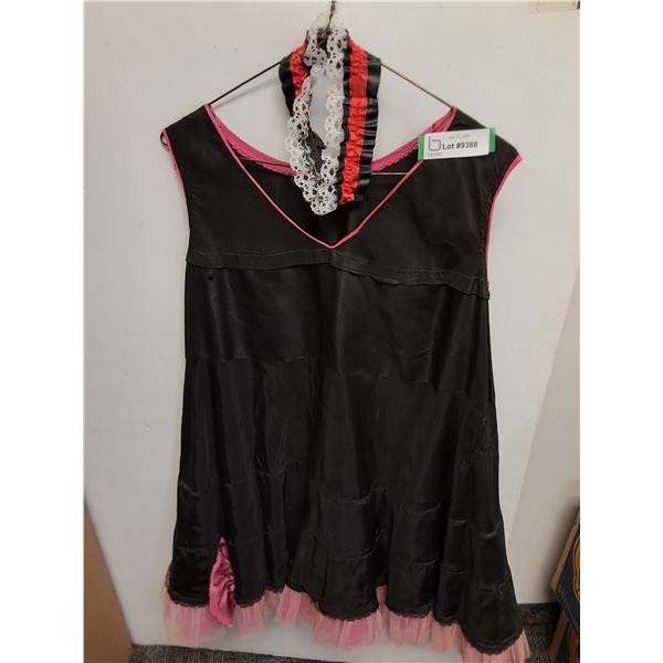 Vintage 1950's Party Dress & Garter - Approx Size Small/Medium