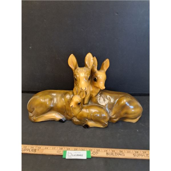 Delcraft Ceramic Deer Family Figurine Decor - 19" x 11" - Has Chip on One Ear