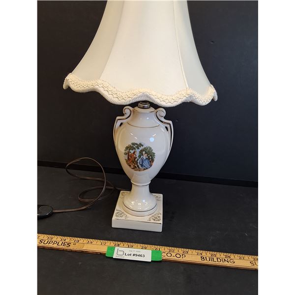 French Renaissance Style End Table Lamp - Works - 18" Tall